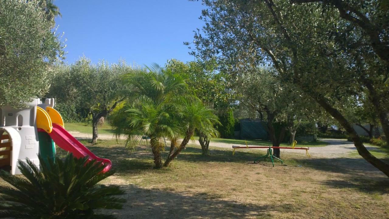 Villa La Scogliera Del Capo Santa María Exterior foto
