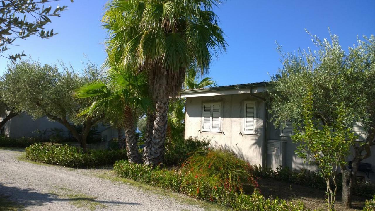 Villa La Scogliera Del Capo Santa María Exterior foto